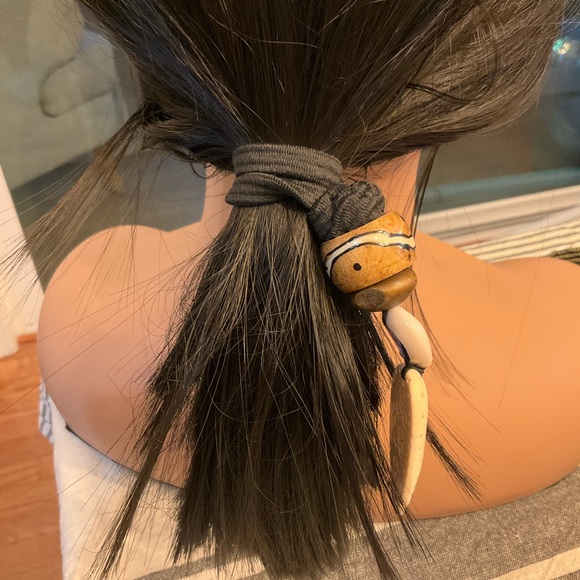 Hair Band - Picture 3 of 4